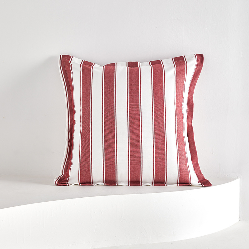 Sarung bantal bergaris klasik  - Outdoor Furniture No Cushions ulasan dan harga